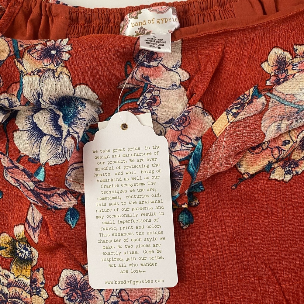 NWT Band if Gypsies Camellia Crop Top Floral Rust Size Large - Picture 6 of 7